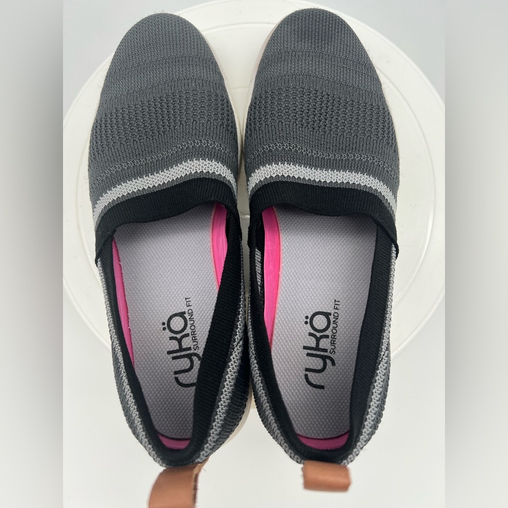 Ryka Hera Slip-On Sneaker Black And Gray Women’s Shoe Sz. 6.5 M - Picture 5 of 7